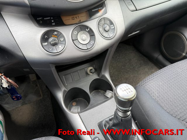 TOYOTA RAV 4 usata, con Controllo trazione