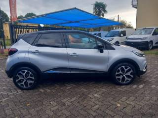 RENAULT Captur usata, con Autoradio