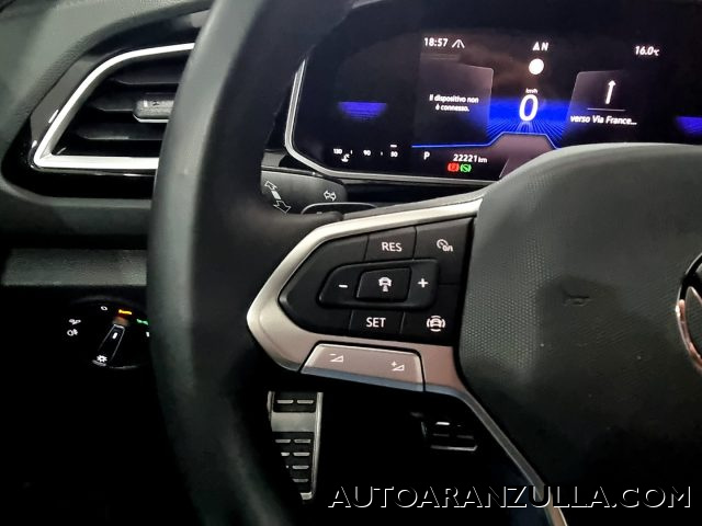 VOLKSWAGEN T-Roc usata, con Sedili riscaldati
