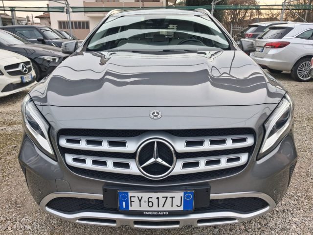 MERCEDES-BENZ GLA 200 usata, con Airbag
