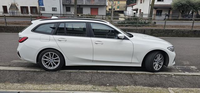 BMW 320 usata, con Boardcomputer