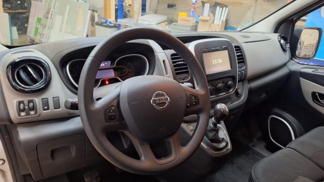 NISSAN NV300 usata, con Bracciolo