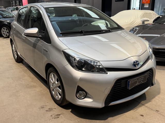 TOYOTA Yaris usata, con Airbag laterali