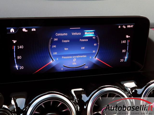MERCEDES-BENZ GLA 180 usata, con Freno di stazionamento elettrico