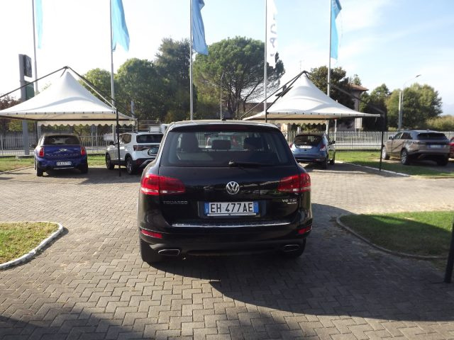 VOLKSWAGEN Touareg usata, con Antifurto