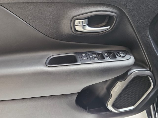 JEEP Renegade usata, con Touch screen