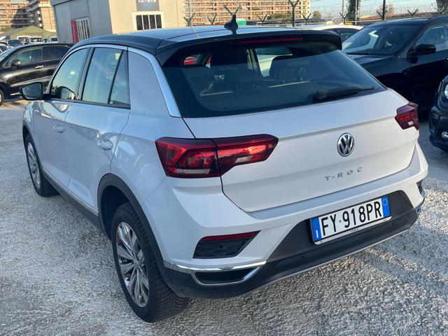 VOLKSWAGEN T-Roc usata, con Autoradio
