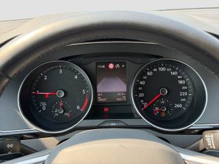VOLKSWAGEN Passat usata 14