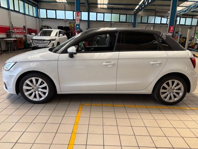 AUDI A1 usata, con Autoradio