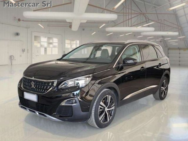 PEUGEOT 5008 usata, con Airbag