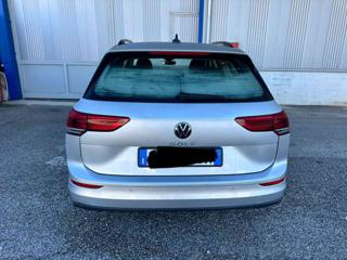 VOLKSWAGEN Golf Variant usata, con Autoradio