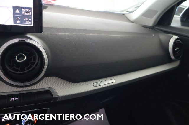 AUDI Q2 usata, con Park Distance Control