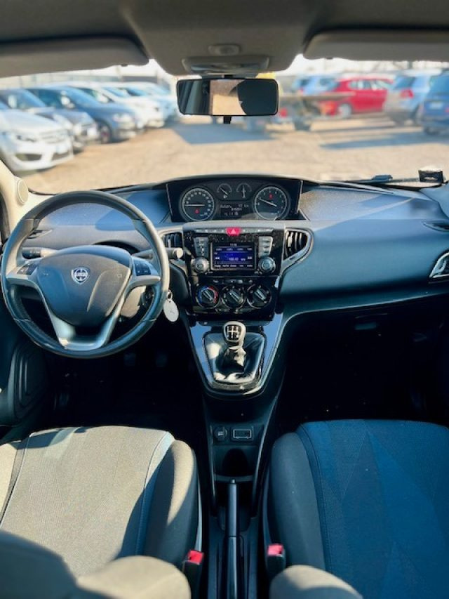 LANCIA Ypsilon usata, con Climatizzatore
