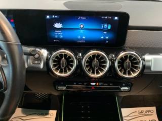 MERCEDES-BENZ GLB 180 usata, con Sistema di navigazione