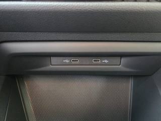 VOLKSWAGEN Golf usata 79