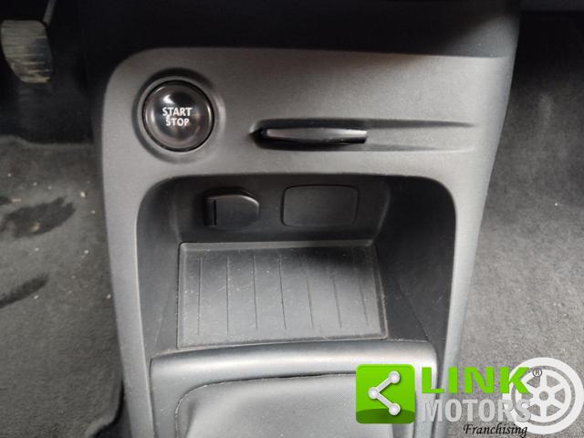 RENAULT Captur usata 31