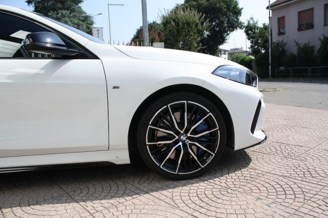BMW M135 usata, con Fari LED