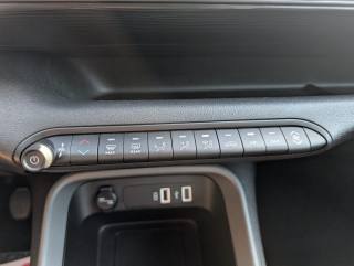 JEEP Avenger usata, con Fari LED