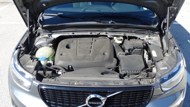 VOLVO XC40 usata, con ESP