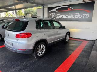 VOLKSWAGEN Tiguan usata, con Autoradio