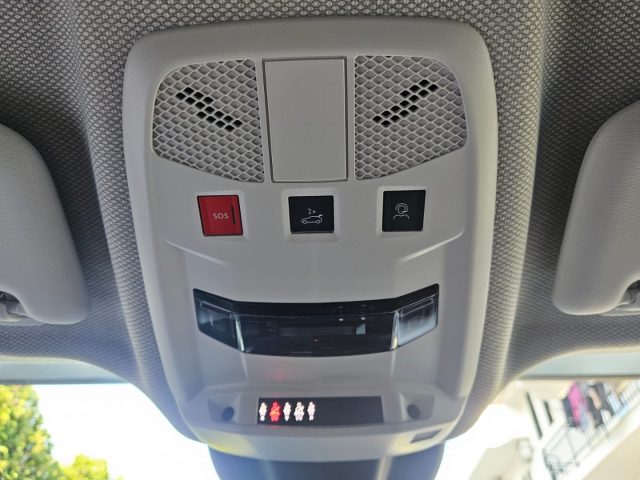 JEEP Avenger usata, con Bluetooth