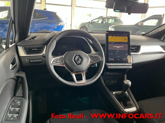 RENAULT Captur usata, con Autoradio