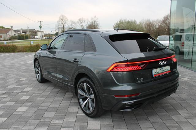 AUDI Q8 usata, con Alzacristalli elettrici
