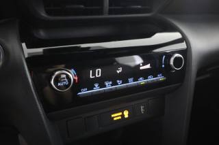 TOYOTA Yaris Cross usata 11