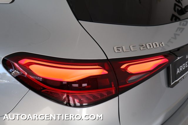 MERCEDES-BENZ GLC 200 usata, con Hill holder