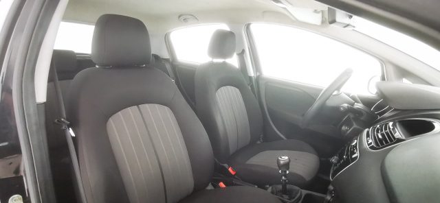 FIAT Grande Punto usata 28