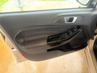 FORD Fiesta usata, con Sedile posteriore sdoppiato