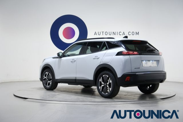 PEUGEOT 2008 usata, con Volante in pelle