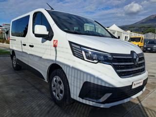 RENAULT Trafic usata, con Park Distance Control