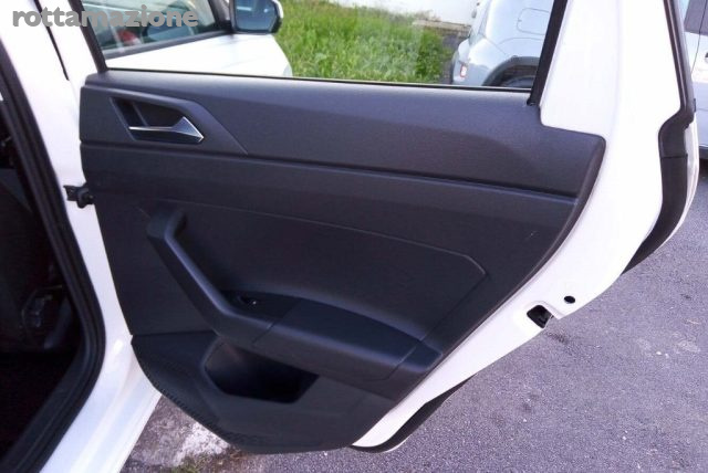 VOLKSWAGEN Polo usata, con Bracciolo