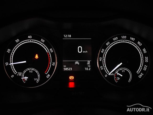 SKODA Kamiq usata, con Boardcomputer