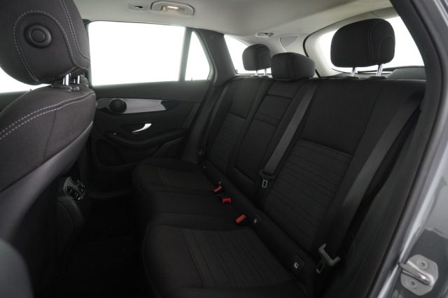 MERCEDES-BENZ GLC 220 usata 9
