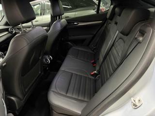 ALFA ROMEO Stelvio usata, con Sedili sportivi