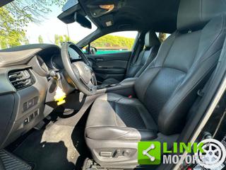 TOYOTA C-HR usata, con Autoradio