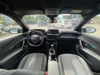 PEUGEOT 2008 usata, con Chiusura centralizzata