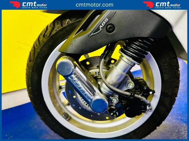 VESPA Primavera 125 usata 6