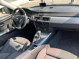 BMW 320 usata, con Fari Xenon