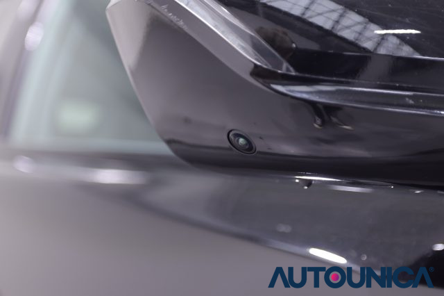 PEUGEOT 408 usata, con Telecamera per parcheggio assistito