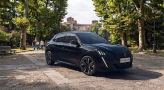 PEUGEOT 208 usata, con Airbag
