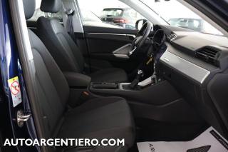 AUDI Q3 usata, con Sensori di parcheggio anteriori