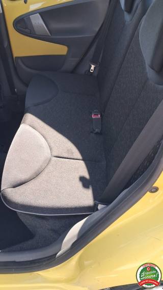 PEUGEOT 107 usata, con Alzacristalli elettrici