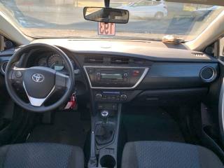 TOYOTA Auris usata, con ESP