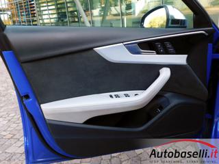 AUDI A4 usata, con Specchietti laterali elettrici