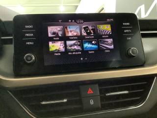 SKODA Kamiq usata, con Sedile posteriore sdoppiato