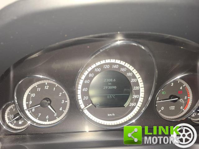 MERCEDES-BENZ E 220 usata, con Autoradio