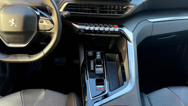PEUGEOT 3008 usata, con Cruise Control